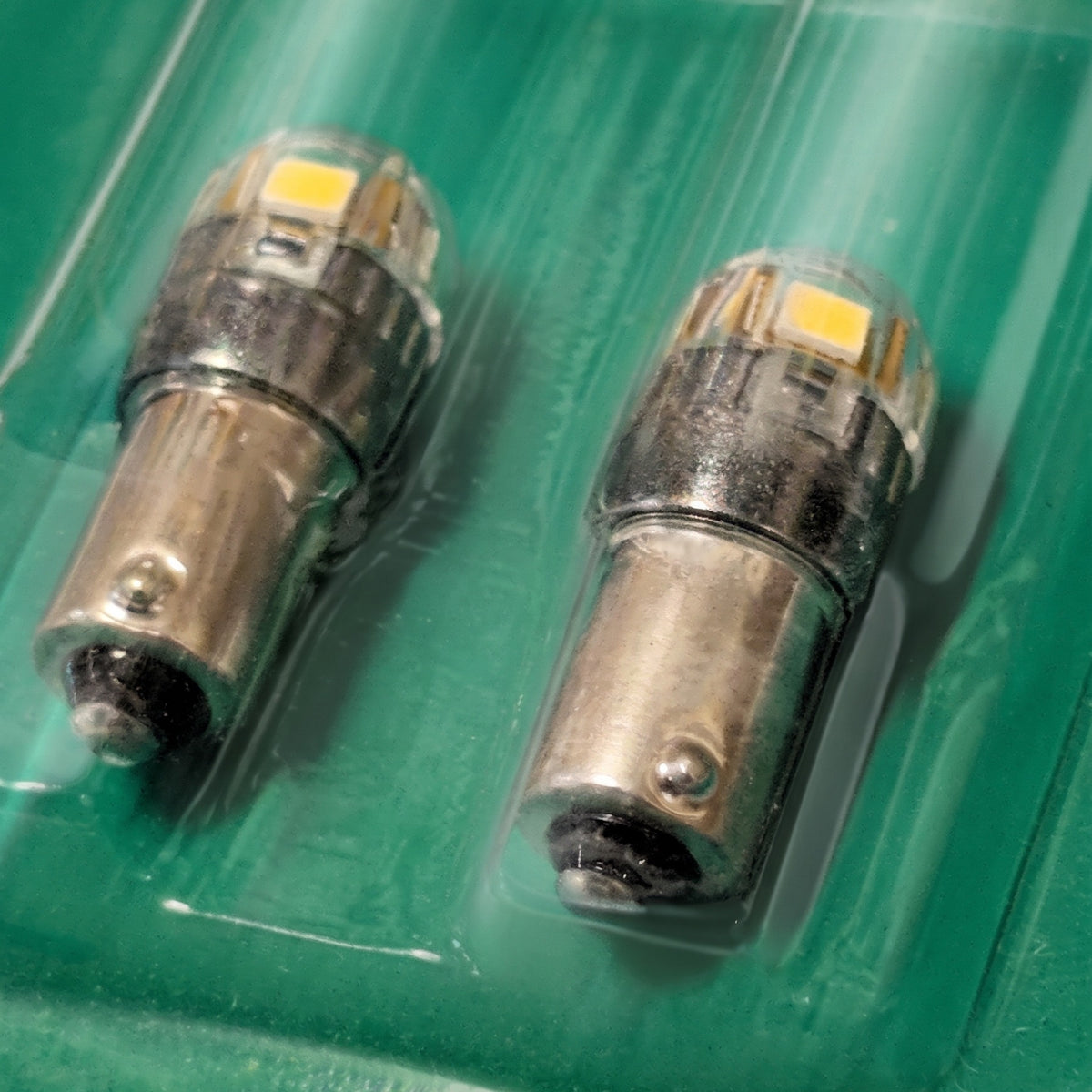 Ampoules LED T4W BA9s 12V (x2) - BNS31