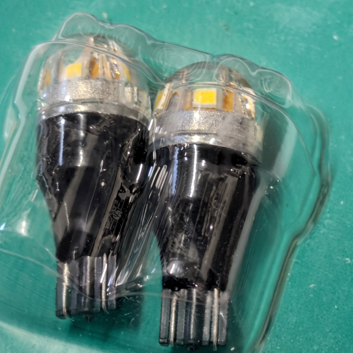 Ampoules LED W16W T15 12V 24V CANBUS (x2) - BNS31