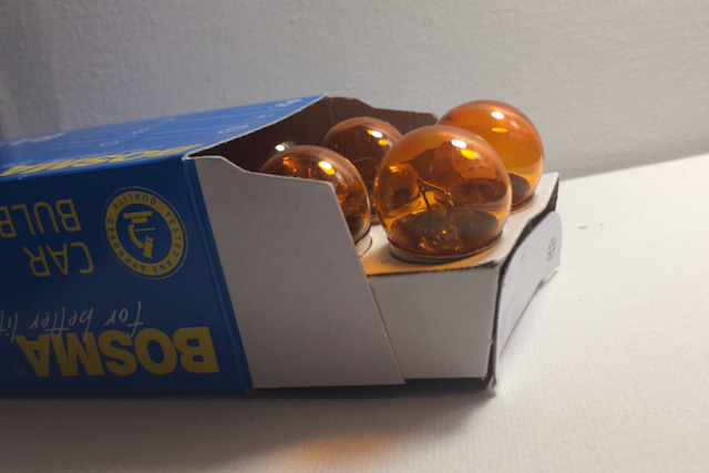 Bulb BA15S 21W 12V ORANGE 18X35MM