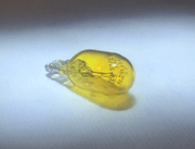 Ampoule T10 5W W2.1x9.5d 12V JAUNE W5W
