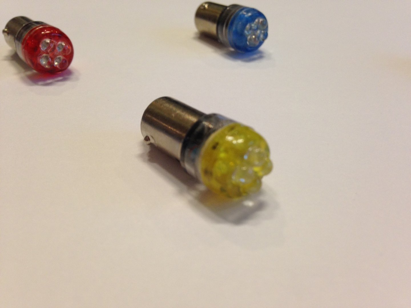 2x Ampoules BA9S 4X LED JAUNE 12V 3011