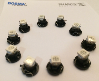 T4.2 BLAUWE LED 12V ZWARTE voet