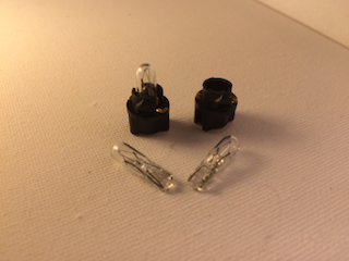 LMP74 SUPPORT PORTE AMPOULE T5 NOIR