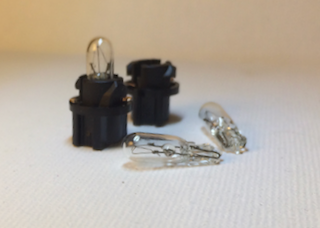 LMP74 T5 BULB HOLDER SUPPORT BLACK