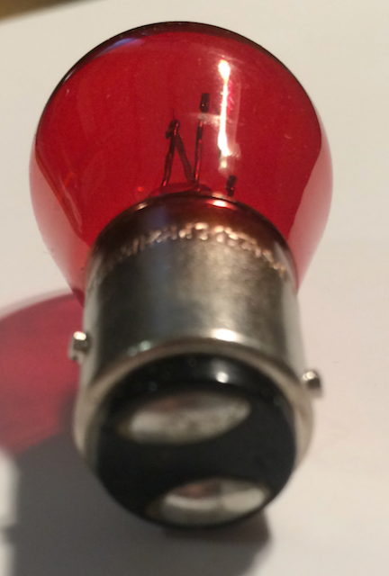 Ampoule PR21/5W ROUGE BAW15d 12495 12V 7538